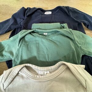 Newborn baby knotted gowns